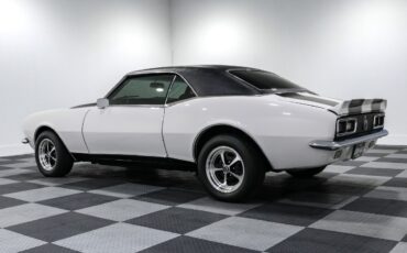 Chevrolet-Camaro-1968-Coupe-4