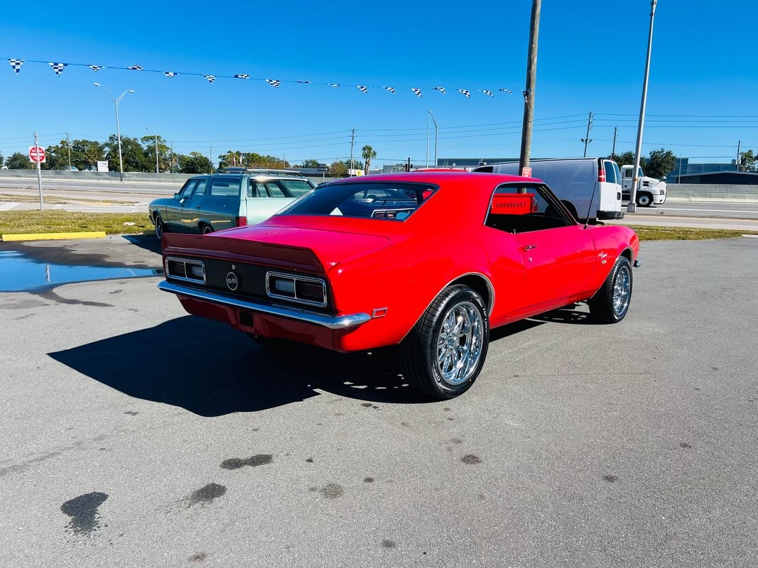 Chevrolet-Camaro-1968-Coupe-5