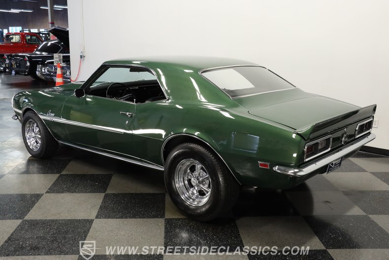 Chevrolet-Camaro-1968-Dark-Green-Metallic-Black-17