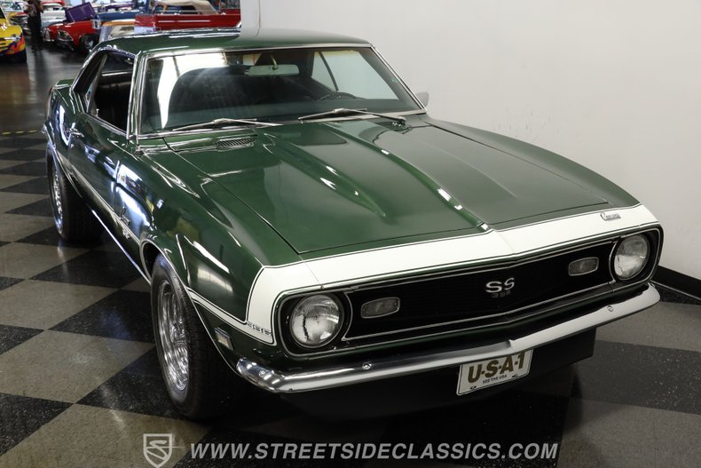 Chevrolet-Camaro-1968-Dark-Green-Metallic-Black-25