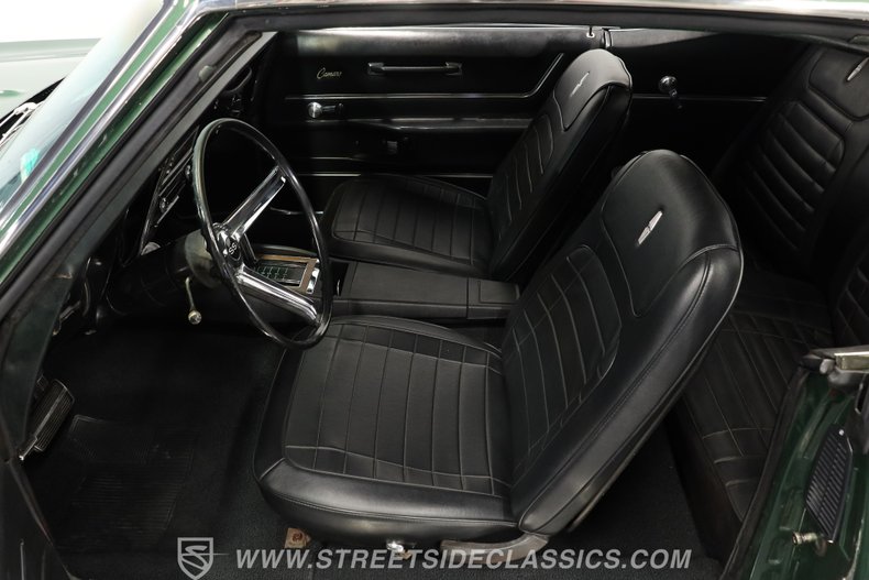 Chevrolet-Camaro-1968-Dark-Green-Metallic-Black-36