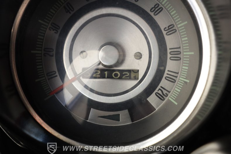 Chevrolet-Camaro-1968-Dark-Green-Metallic-Black-39