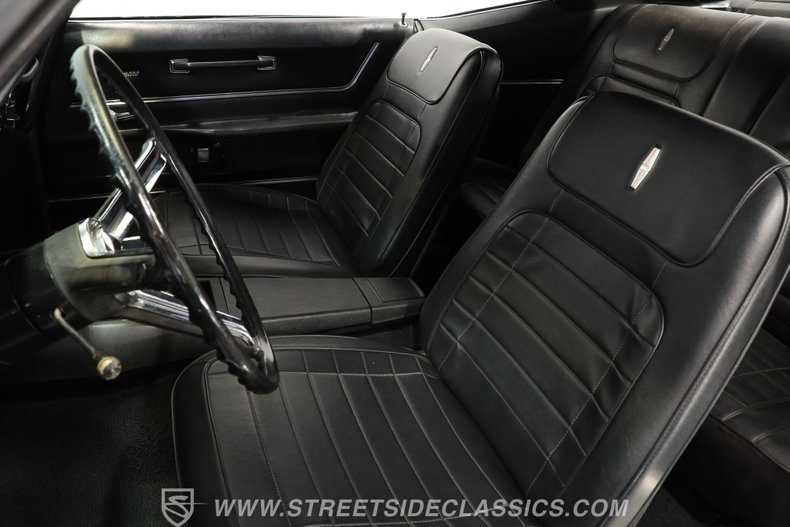 Chevrolet-Camaro-1968-Dark-Green-Metallic-Black-43