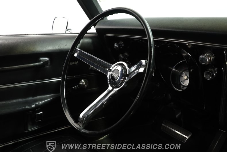 Chevrolet-Camaro-1968-Dark-Green-Metallic-Black-45