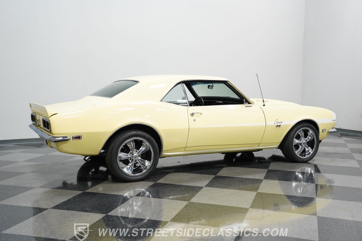 Chevrolet-Camaro-1968-Hardtop-13