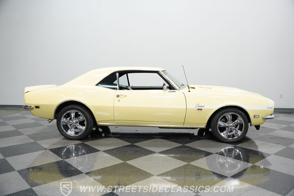 Chevrolet-Camaro-1968-Hardtop-14