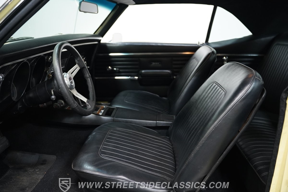 Chevrolet-Camaro-1968-Hardtop-37