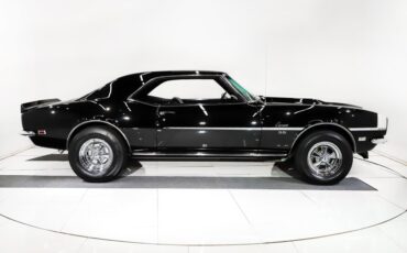 Chevrolet-Camaro-1968-Tuxedo-Black-Black-2