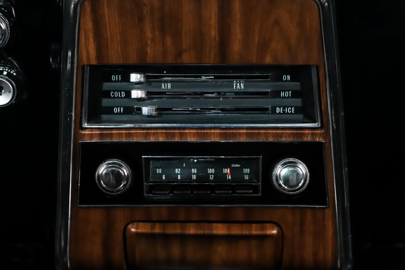 Chevrolet-Camaro-1968-Tuxedo-Black-Black-24