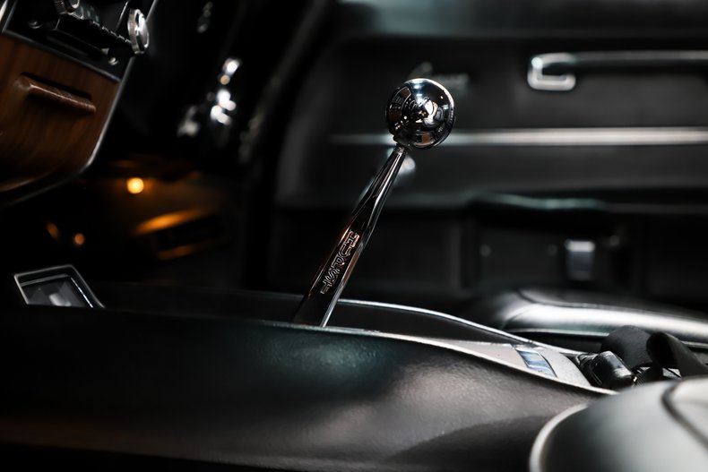 Chevrolet-Camaro-1968-Tuxedo-Black-Black-30