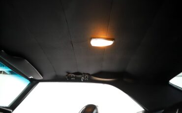 Chevrolet-Camaro-1968-Tuxedo-Black-Black-32