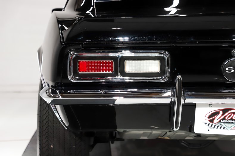 Chevrolet-Camaro-1968-Tuxedo-Black-Black-40