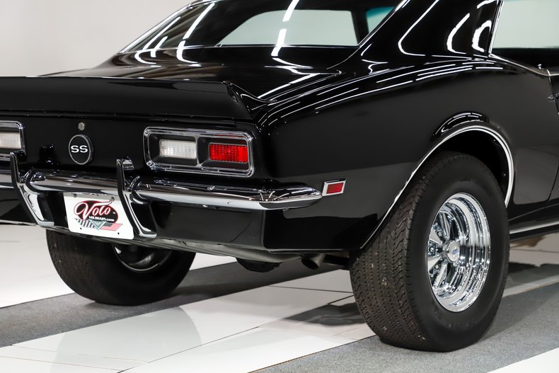 Chevrolet-Camaro-1968-Tuxedo-Black-Black-47