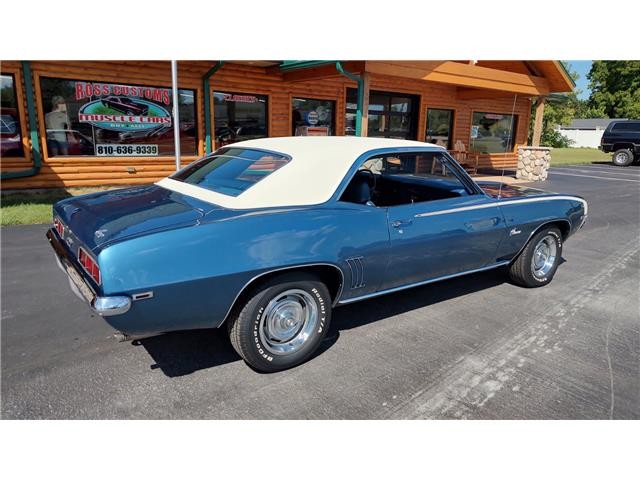 Chevrolet-Camaro-1969-2-door-coupe-19