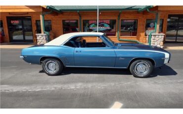 Chevrolet-Camaro-1969-2-door-coupe-23
