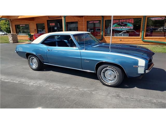 Chevrolet-Camaro-1969-2-door-coupe-25