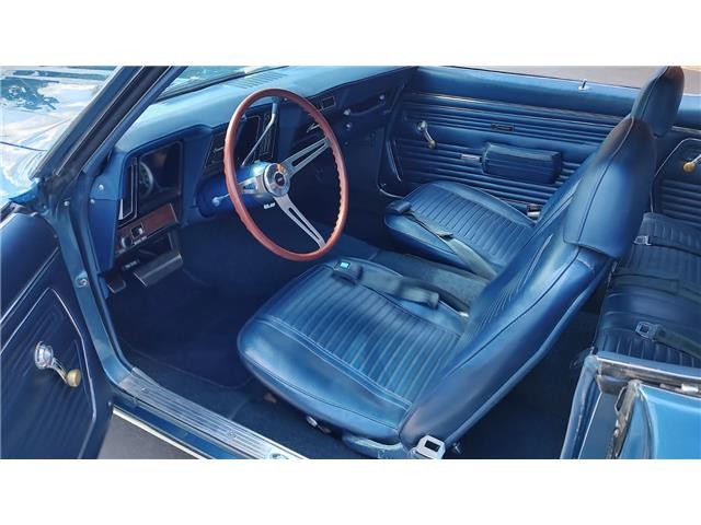 Chevrolet-Camaro-1969-2-door-coupe-37