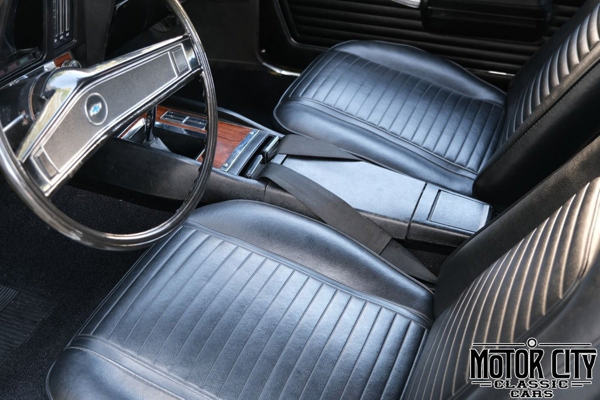 Chevrolet-Camaro-1969-21