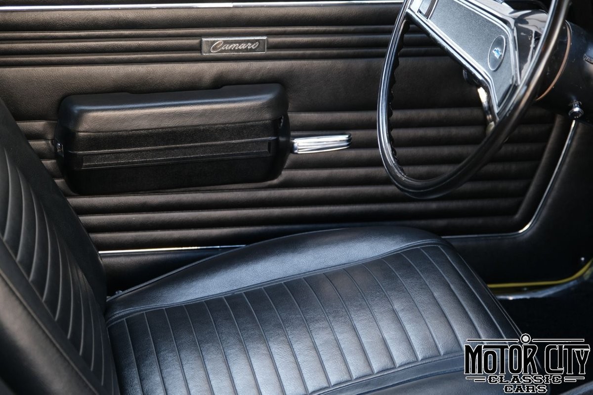 Chevrolet-Camaro-1969-26