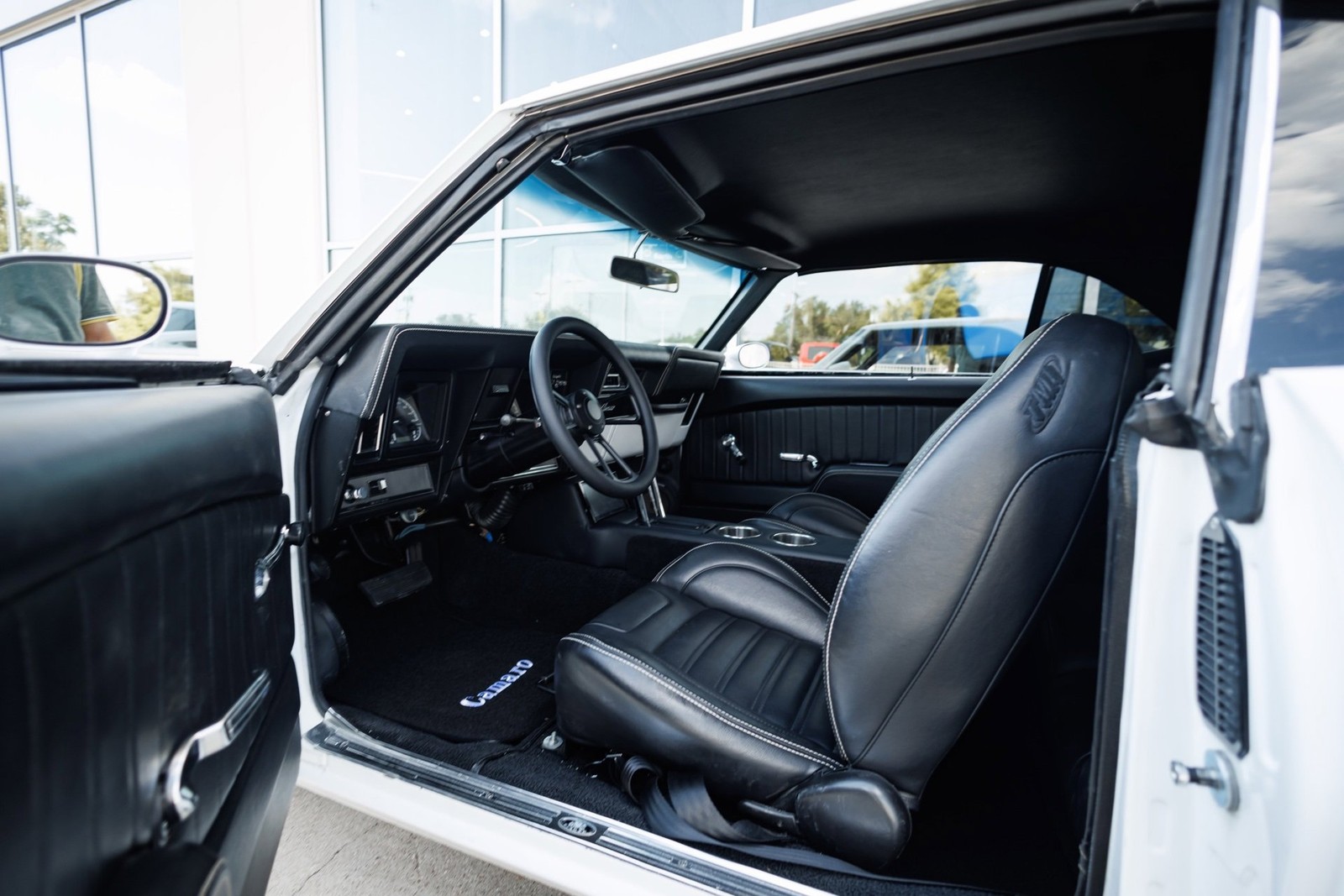 Chevrolet-Camaro-1969-2D-Coupe-17