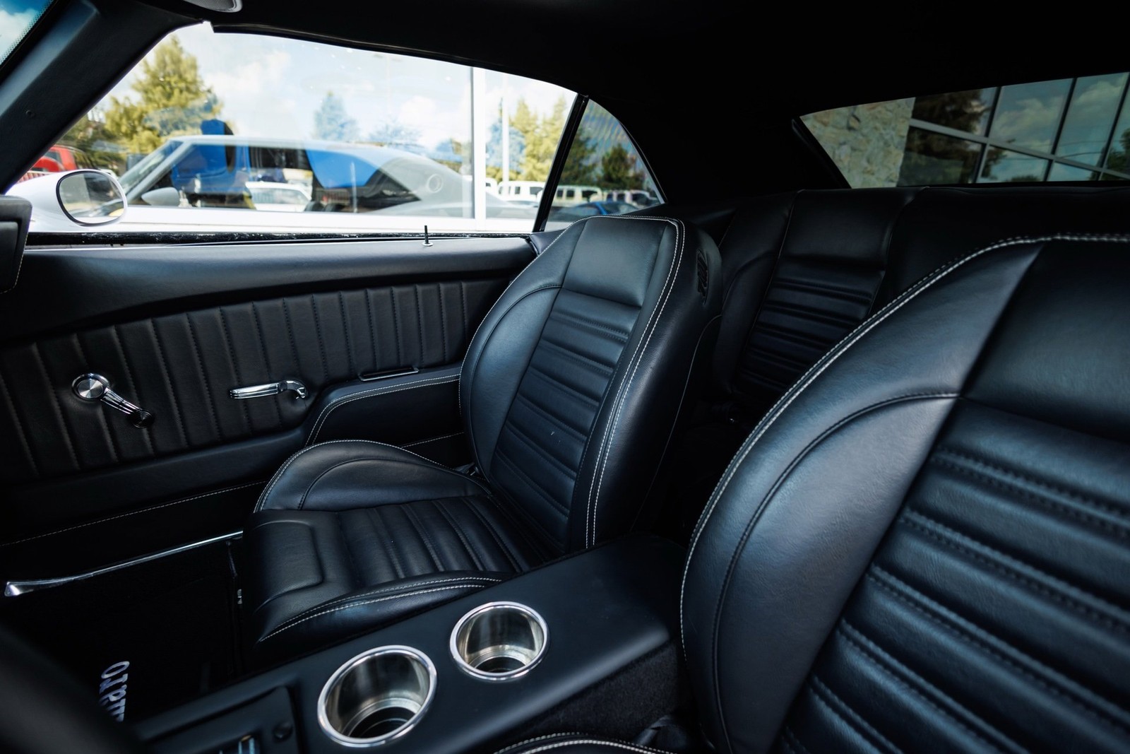 Chevrolet-Camaro-1969-2D-Coupe-22