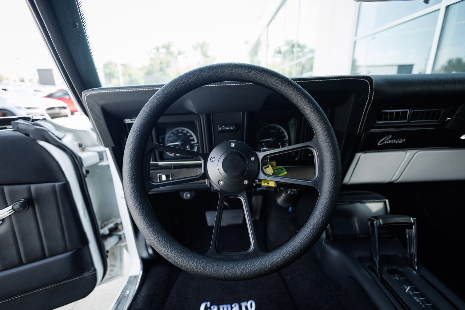 Chevrolet-Camaro-1969-2D-Coupe-35