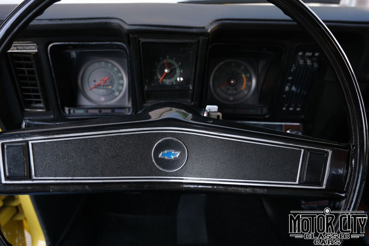 Chevrolet-Camaro-1969-32