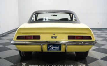 Chevrolet-Camaro-1969-Butternut-Yellow-Black-14