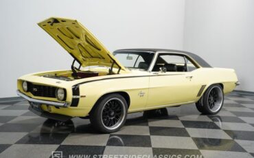 Chevrolet-Camaro-1969-Butternut-Yellow-Black-15