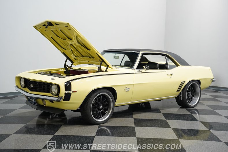 Chevrolet-Camaro-1969-Butternut-Yellow-Black-15
