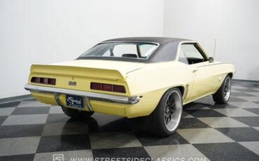 Chevrolet-Camaro-1969-Butternut-Yellow-Black-23