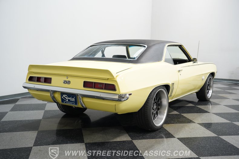 Chevrolet-Camaro-1969-Butternut-Yellow-Black-23