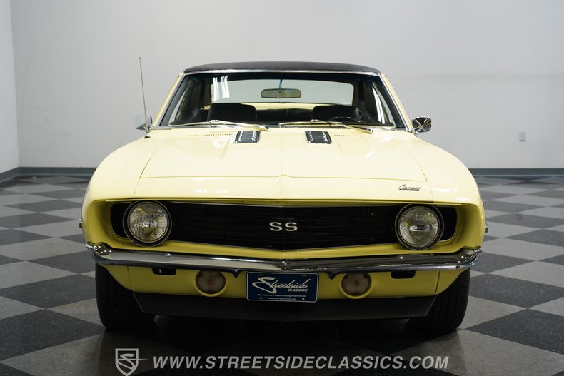 Chevrolet-Camaro-1969-Butternut-Yellow-Black-25