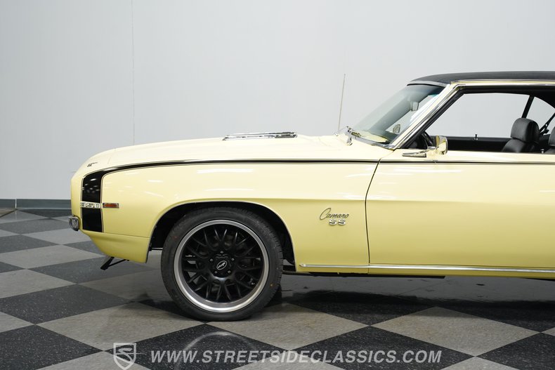 Chevrolet-Camaro-1969-Butternut-Yellow-Black-27