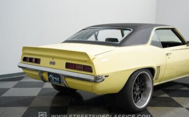 Chevrolet-Camaro-1969-Butternut-Yellow-Black-29