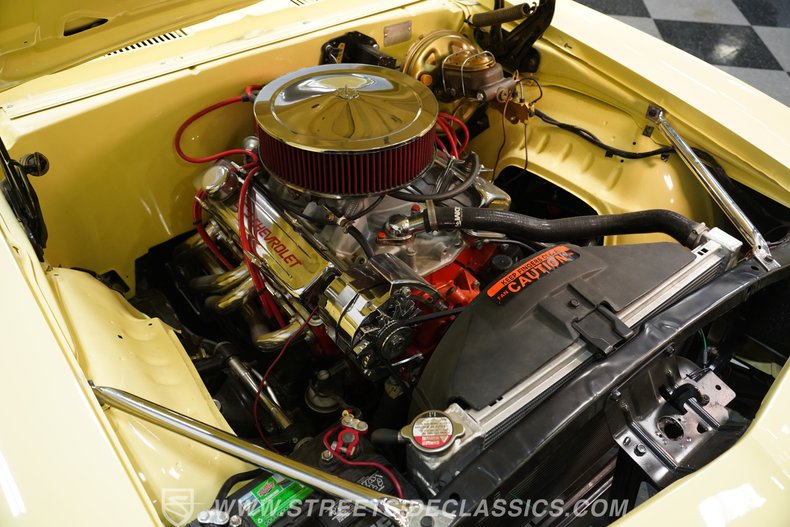 Chevrolet-Camaro-1969-Butternut-Yellow-Black-36