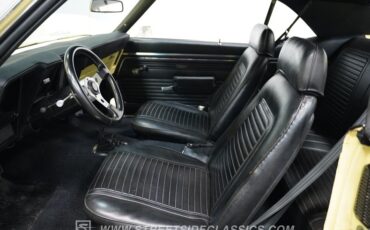 Chevrolet-Camaro-1969-Butternut-Yellow-Black-39