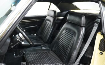 Chevrolet-Camaro-1969-Butternut-Yellow-Black-45
