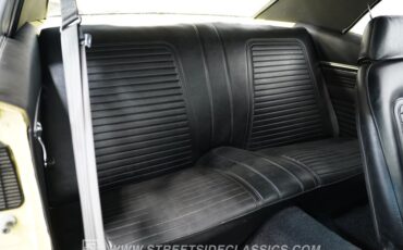 Chevrolet-Camaro-1969-Butternut-Yellow-Black-48