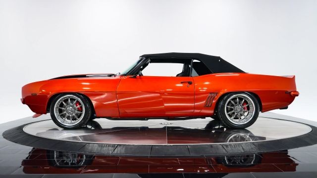 Chevrolet-Camaro-1969-Convertible-2