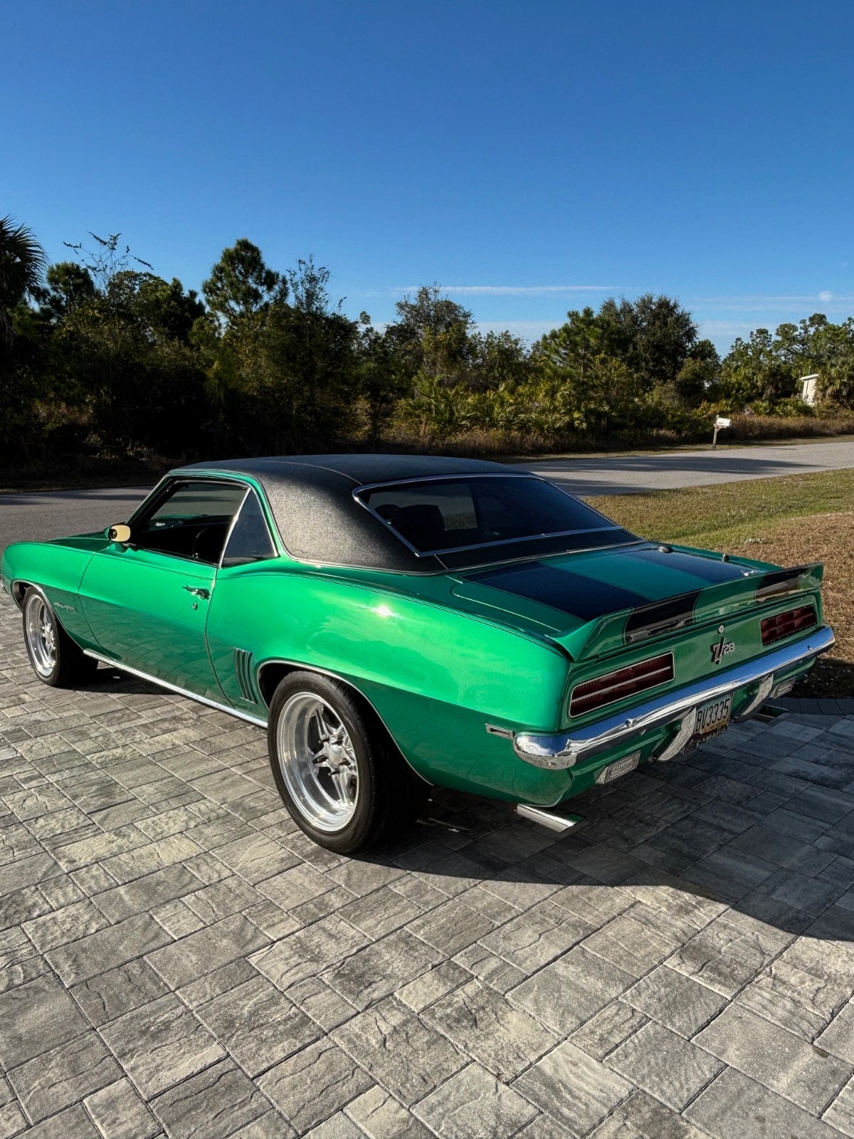 Chevrolet-Camaro-1969-Coupe-1