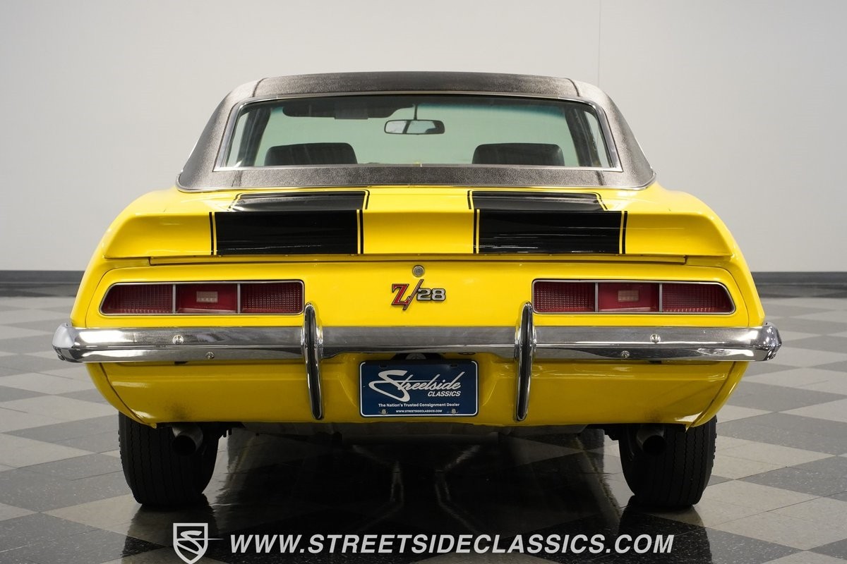 Chevrolet-Camaro-1969-Coupe-10