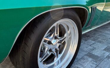 Chevrolet-Camaro-1969-Coupe-11