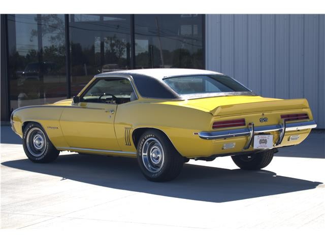 Chevrolet-Camaro-1969-Coupe-11