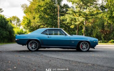 Chevrolet-Camaro-1969-Coupe-11