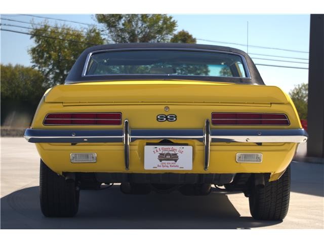 Chevrolet-Camaro-1969-Coupe-12