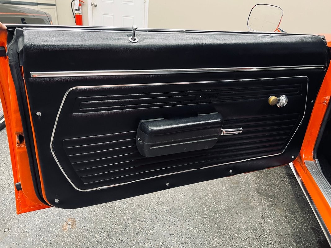 Chevrolet-Camaro-1969-Coupe-13