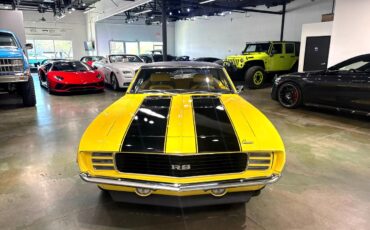 Chevrolet-Camaro-1969-Coupe-13