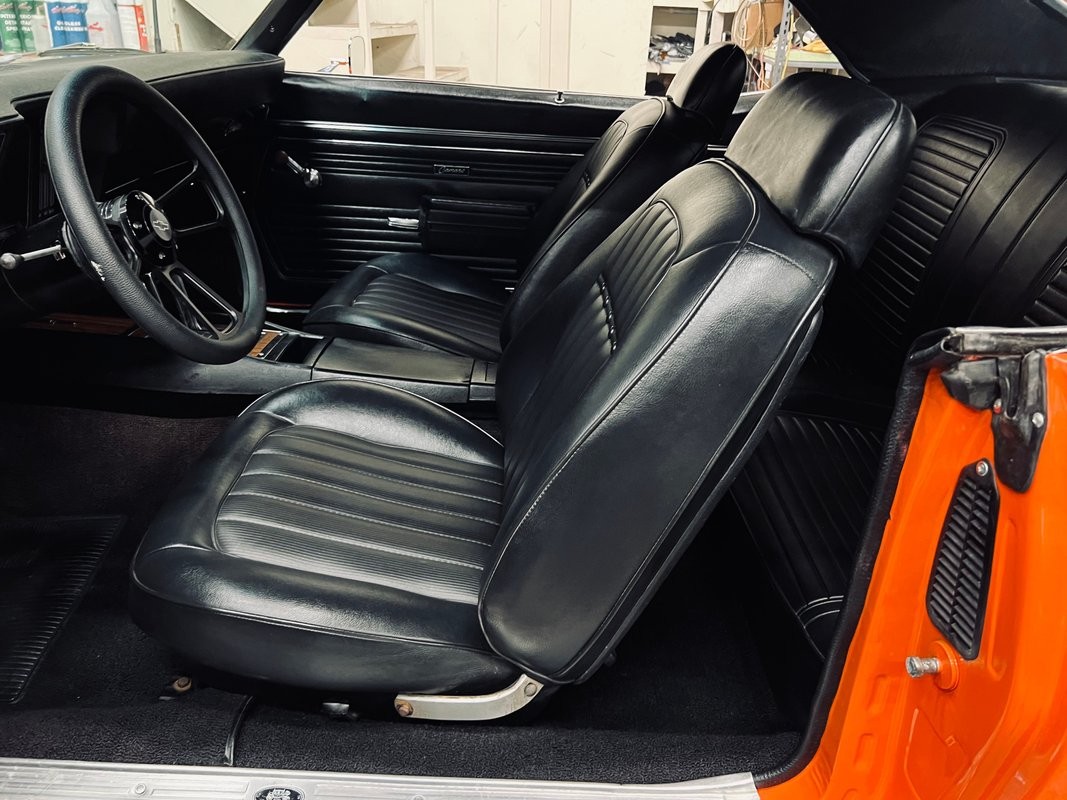 Chevrolet-Camaro-1969-Coupe-14