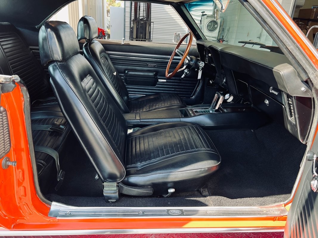 Chevrolet-Camaro-1969-Coupe-14